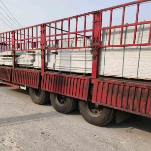 沈阳 白麻荔枝面外墙干挂，工厂装车日常