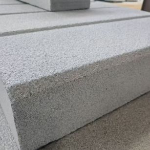 沈阳 芝麻灰荔枝面路沿石