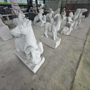 沈阳 芝麻白花岗岩造型立体雕刻——十二生肖