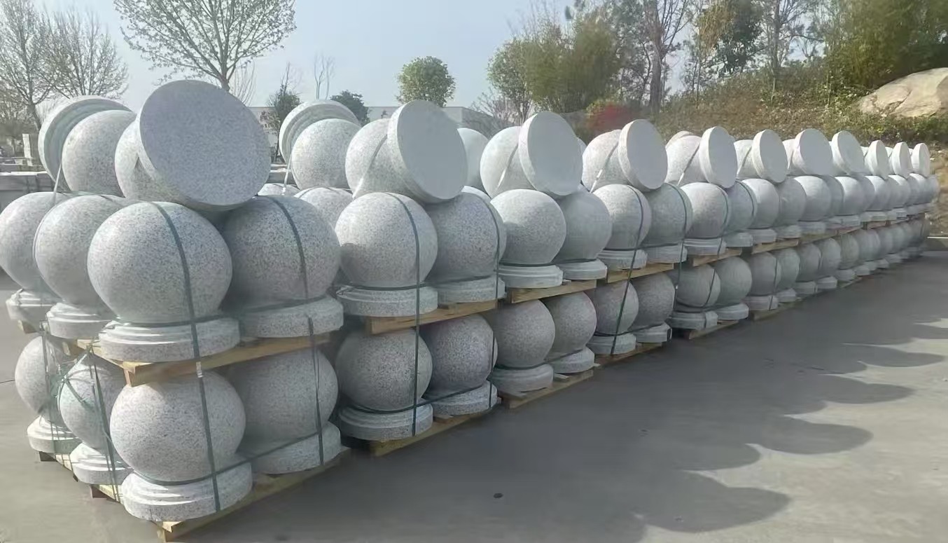 沈阳 白麻花岗岩石材圆球，石球，挡车球，隔离球，景观石球，风水球等