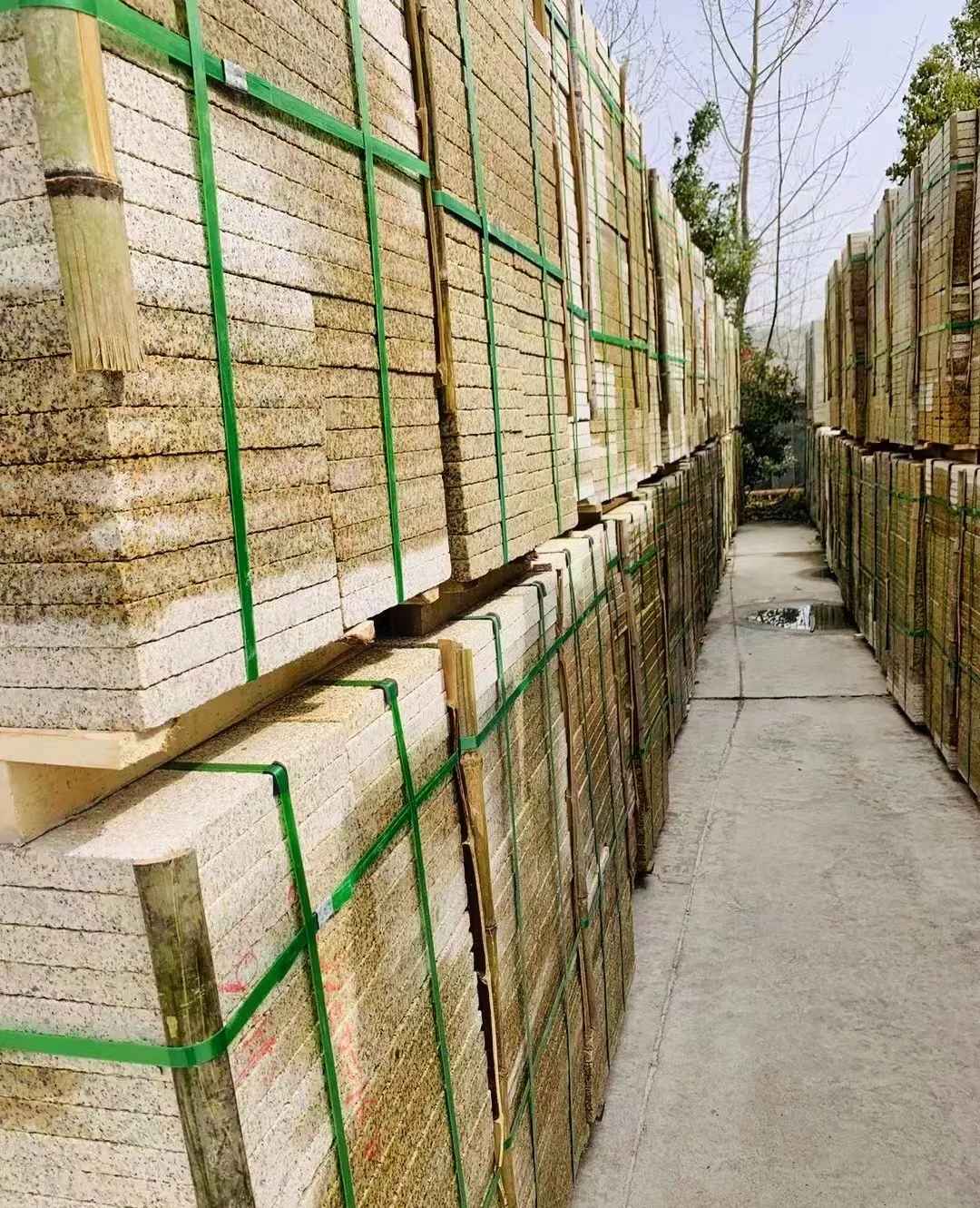 沈阳 黄金麻花岗岩荔枝面地铺石