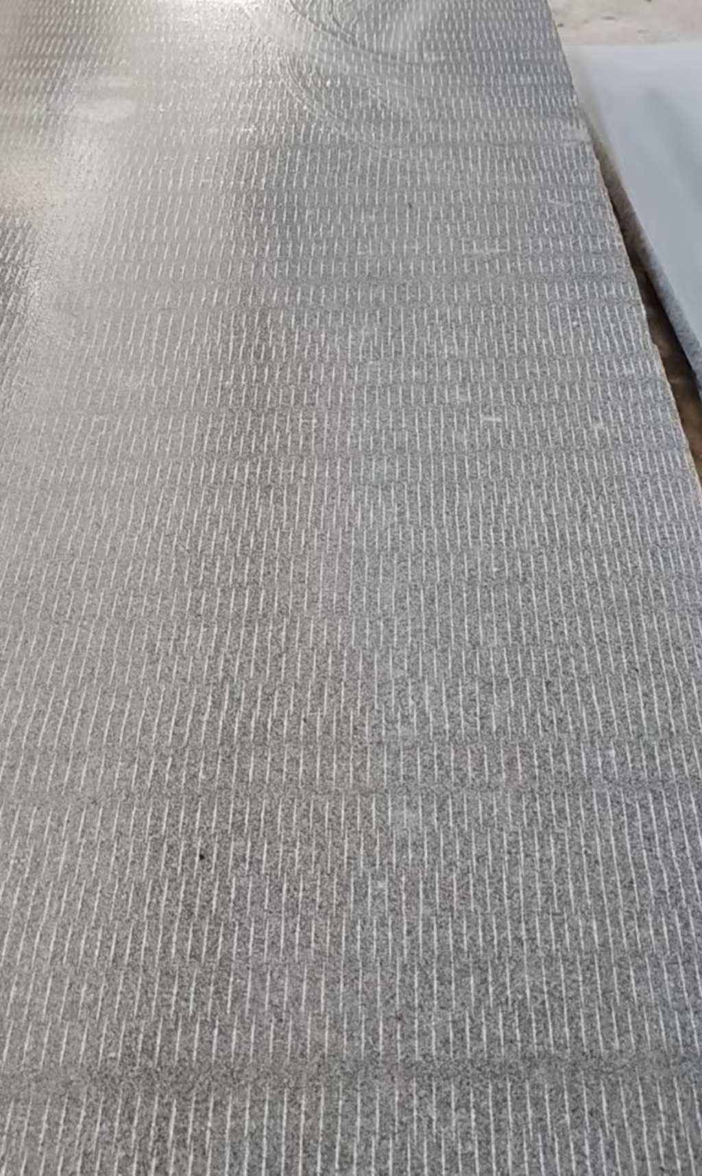 沈阳 芝麻灰花岗岩斧剁面，刀斩面