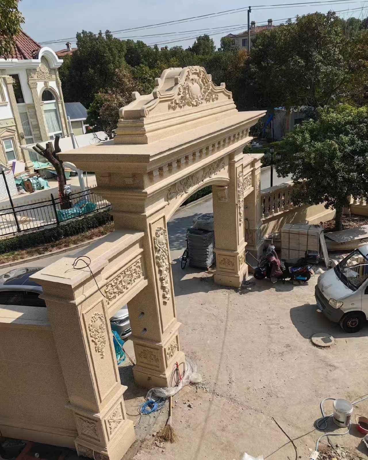 沈阳 黄金麻荔枝面花岗岩别墅门楼