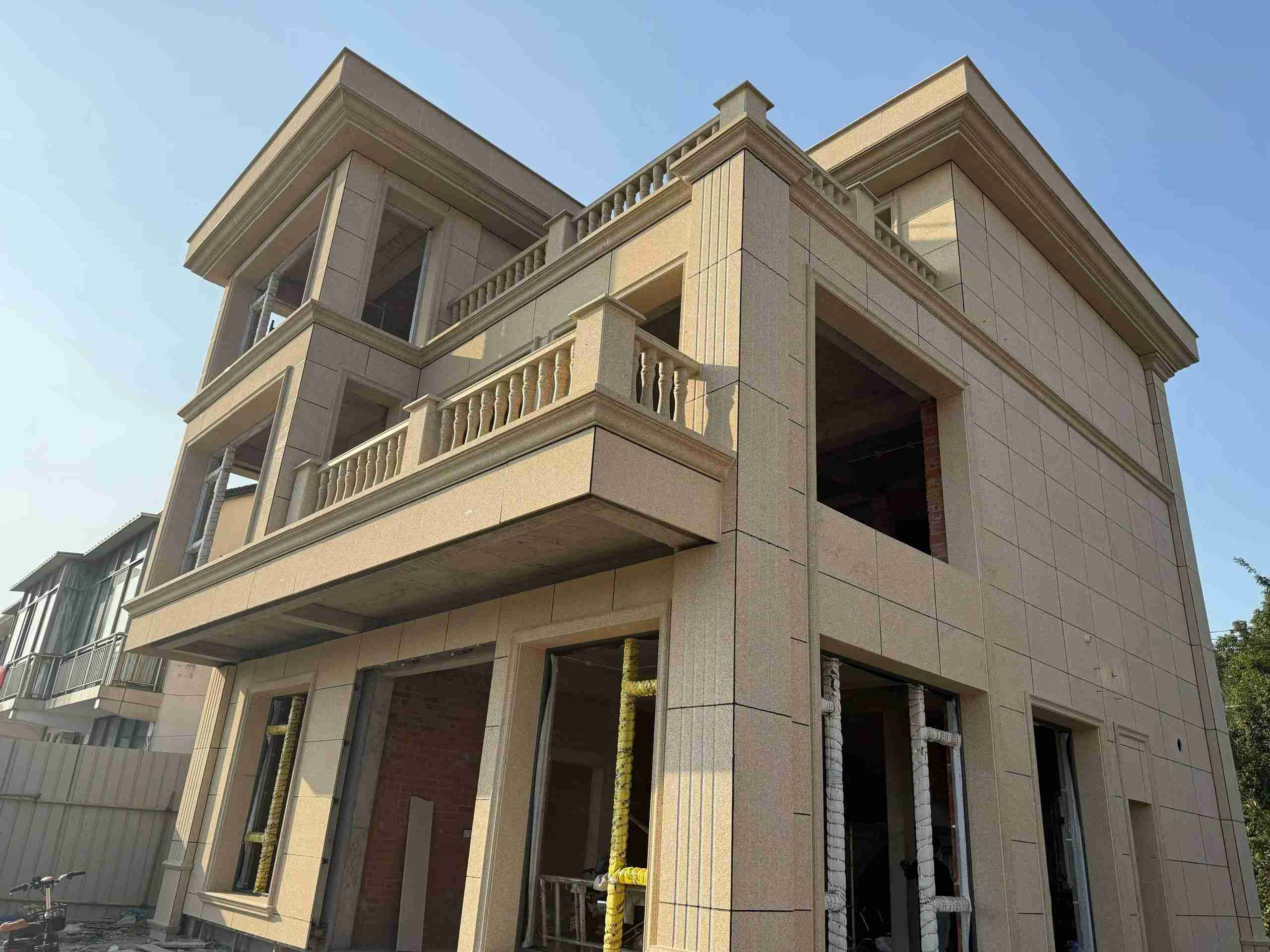 沈阳 黄金麻花岗岩石材荔枝面外墙干挂效果展示