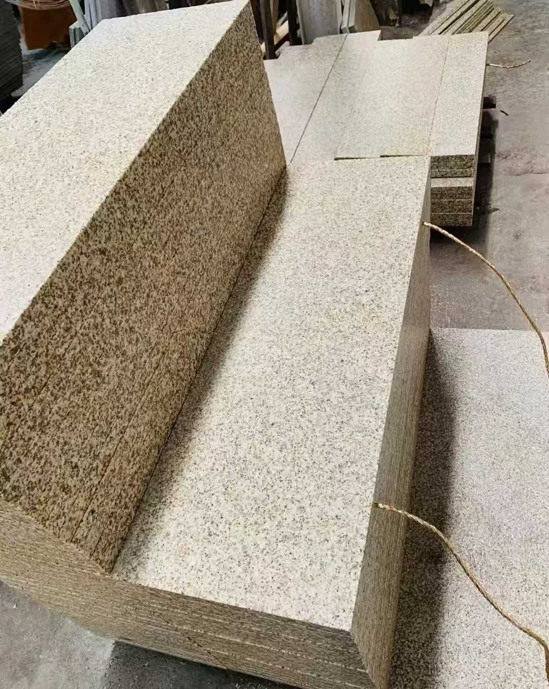 沈阳 黄金麻荔枝面外墙干挂成品