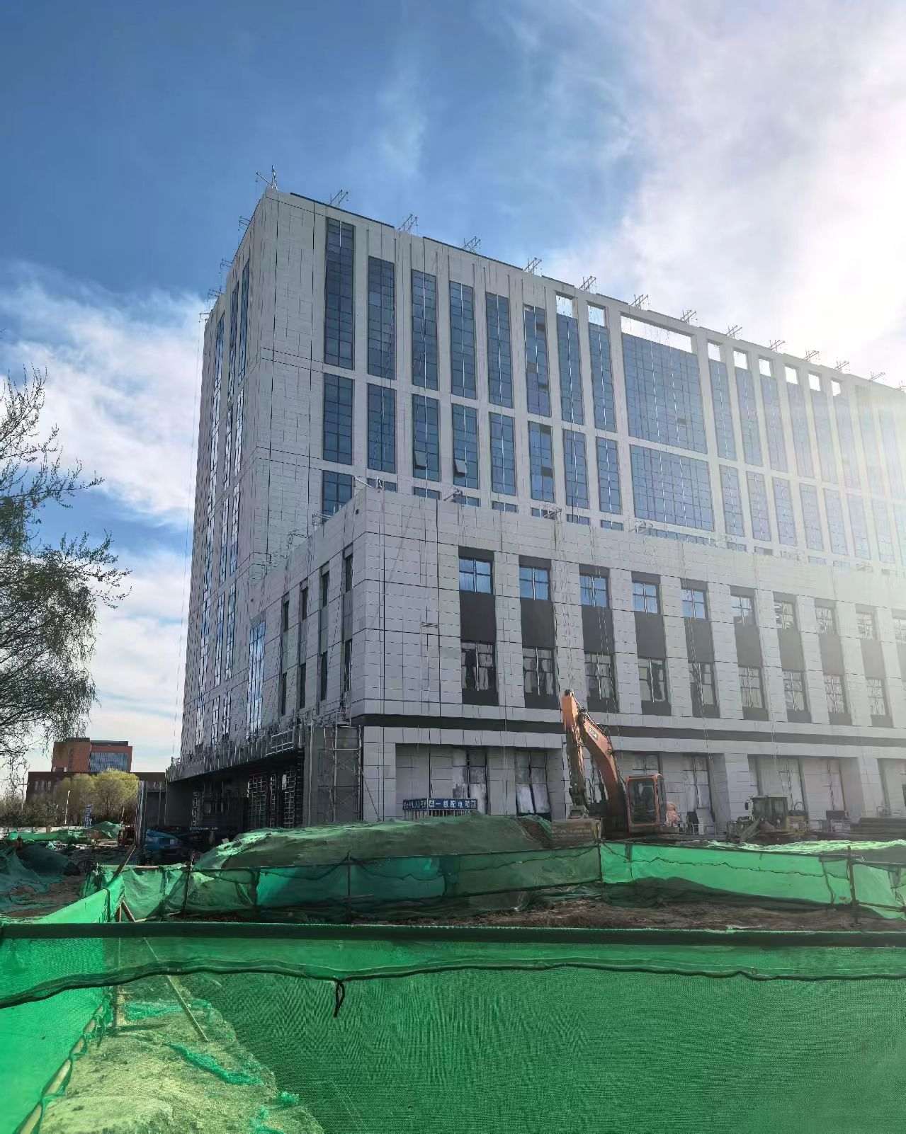 沈阳 白麻花岗岩石材外墙干挂