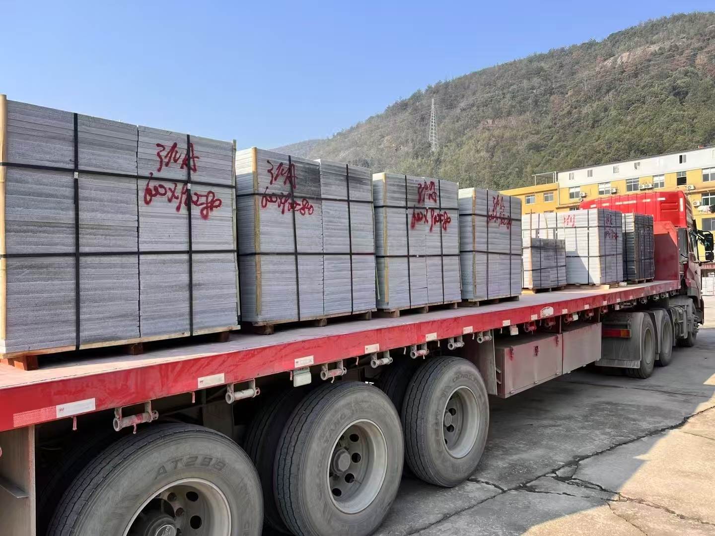 沈阳 芝麻灰地铺石出货日常