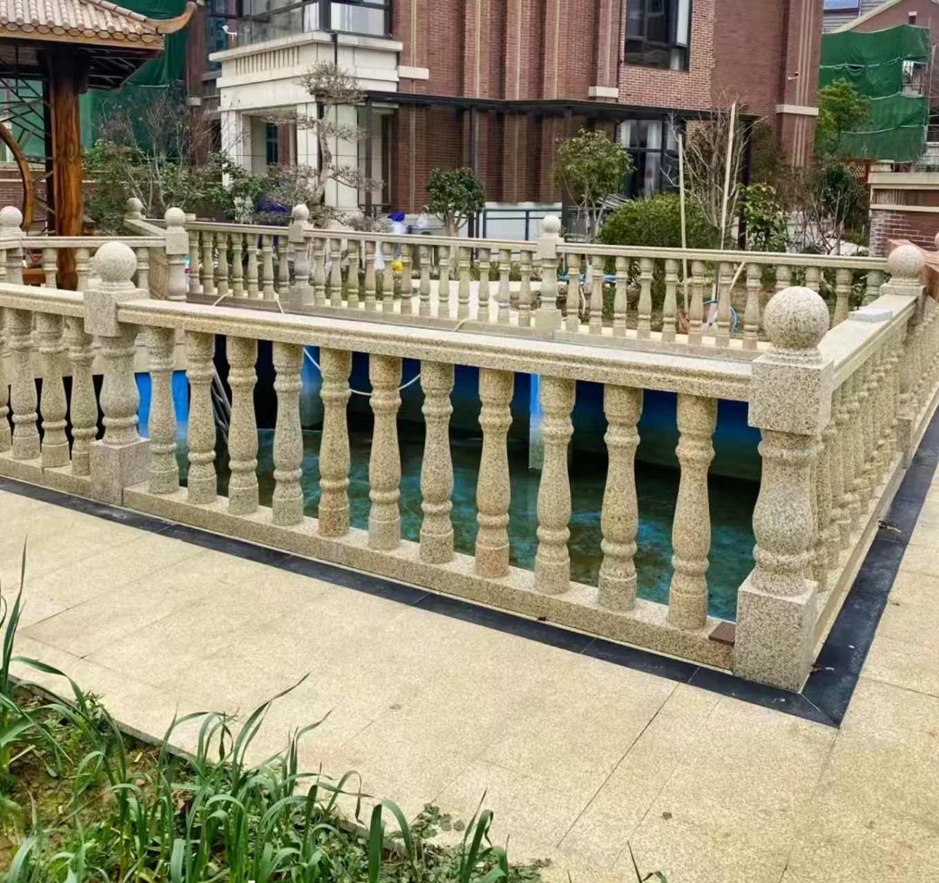 沈阳黄金麻花岗岩石材栏杆，扶手，将军柱，花瓶柱