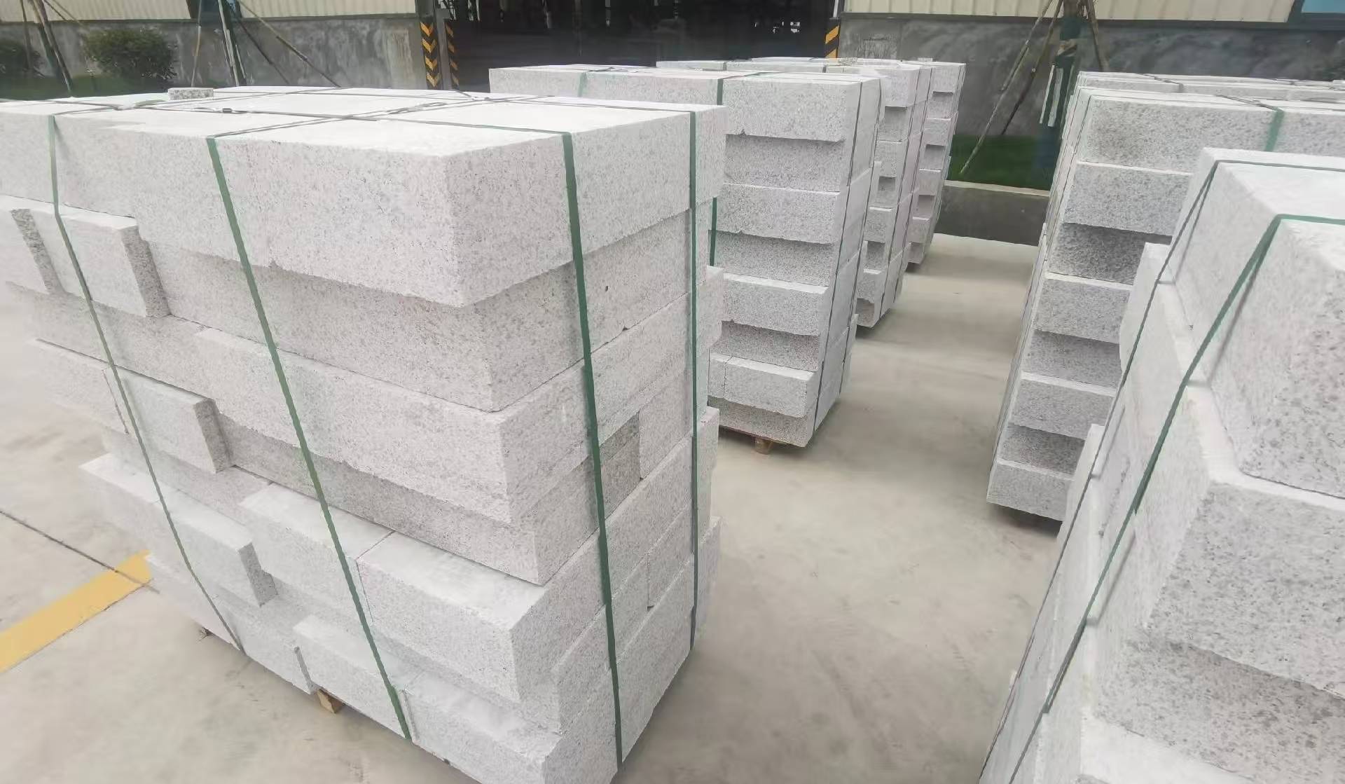 沈阳 白麻花岗岩路沿石，立缘石，平缘石，路牙石，道牙石，马路牙子等